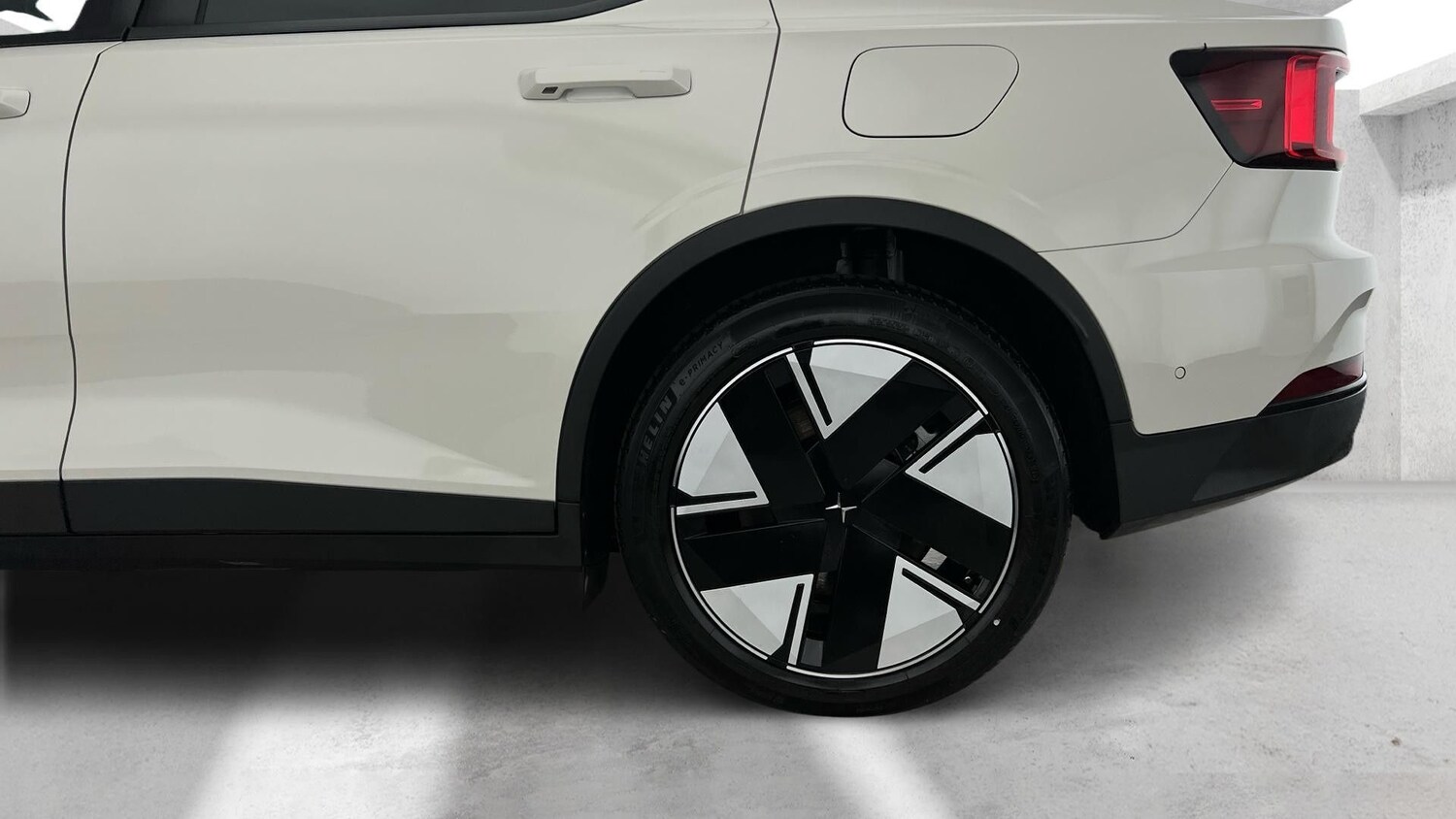 Used Polestar Polestar 2 2025 for sale - 77911184: Photo 27