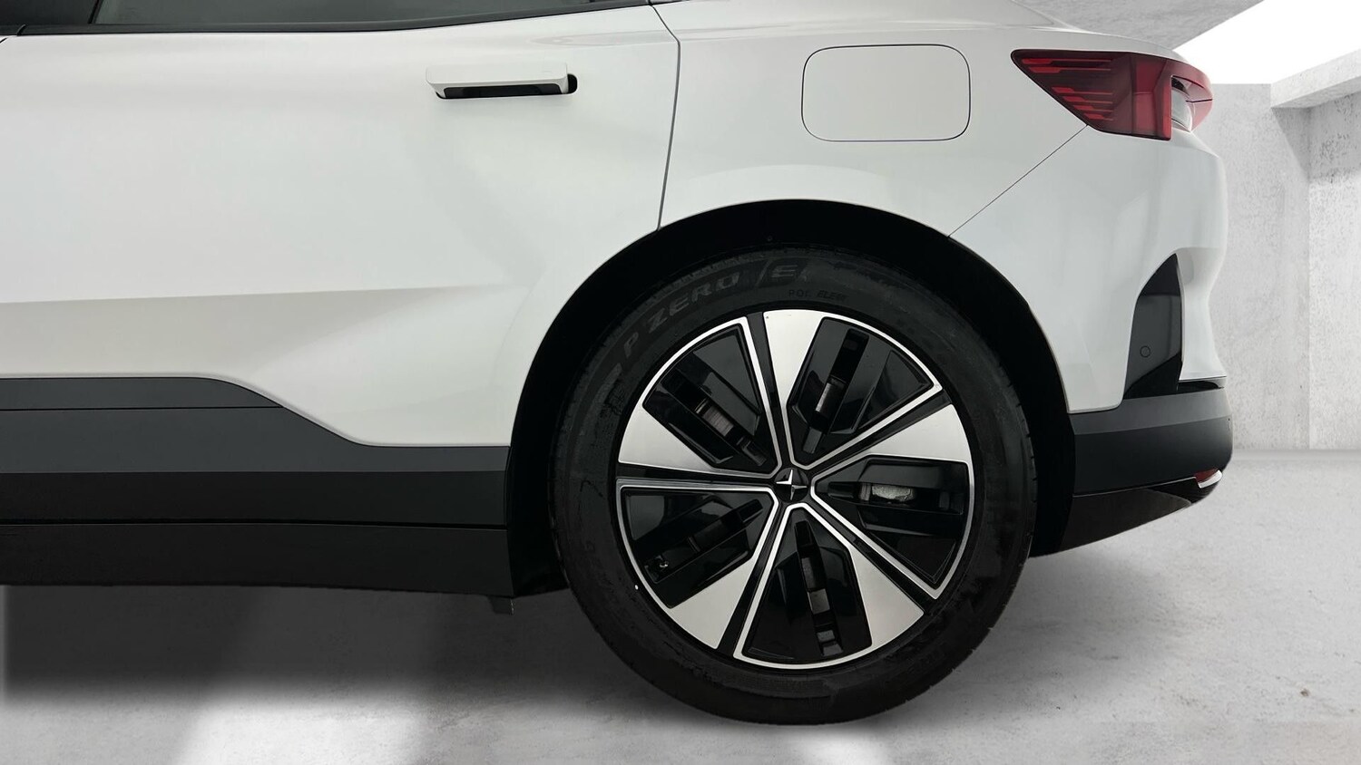 Used Polestar Polestar 4 2024 for sale - 75972376: Photo 27