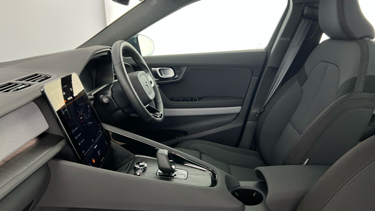 Used Polestar Polestar 2 2025 for sale - 76647990: Photo 23