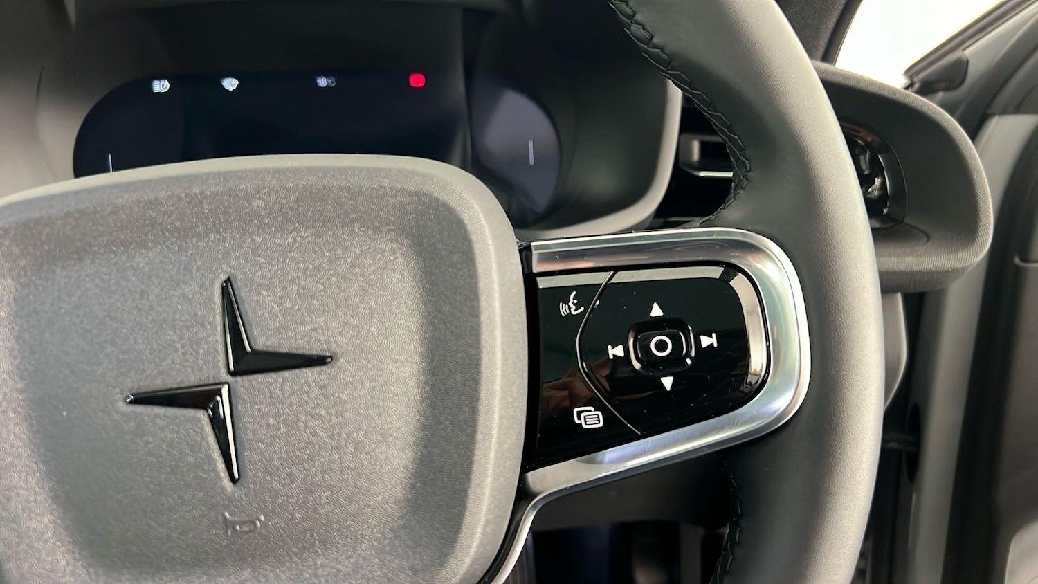 Used Polestar Polestar 2 2025 for sale - 76901225: Photo 11