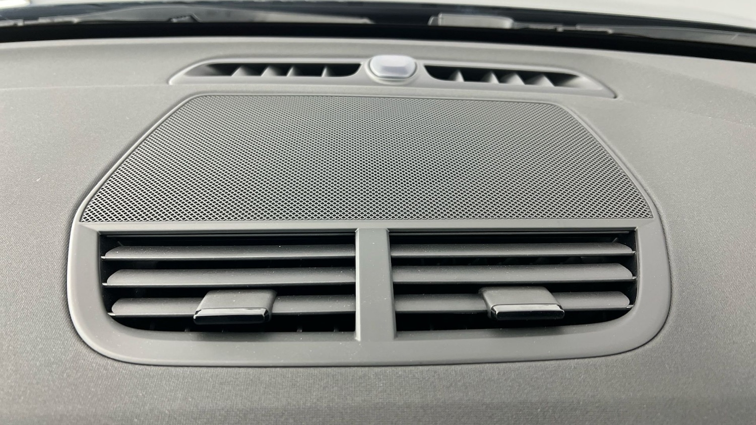 Used Polestar Polestar 2 2025 for sale - 77178206: Photo 24