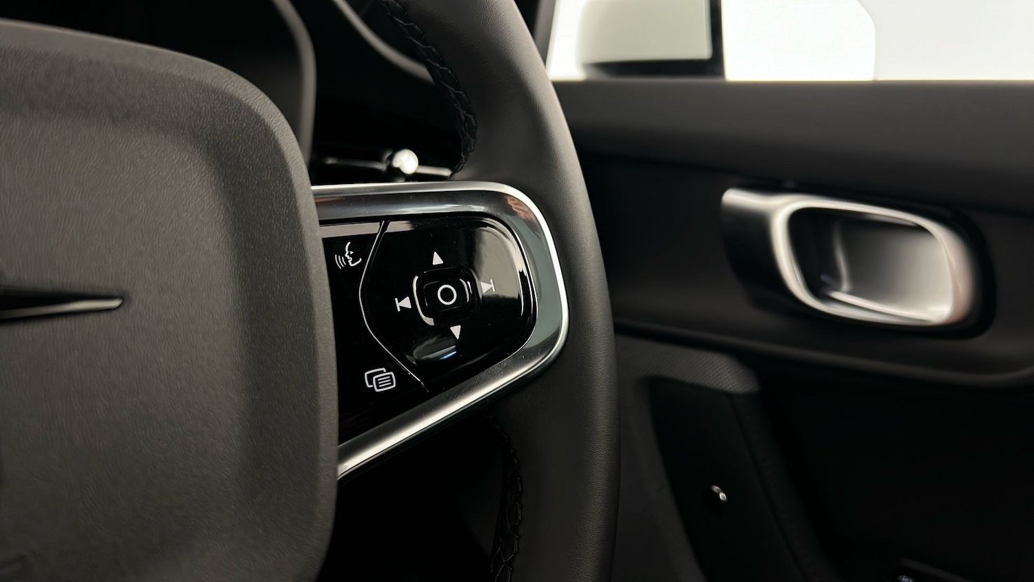 Used Polestar Polestar 2 2025 for sale - 75417009: Photo 11