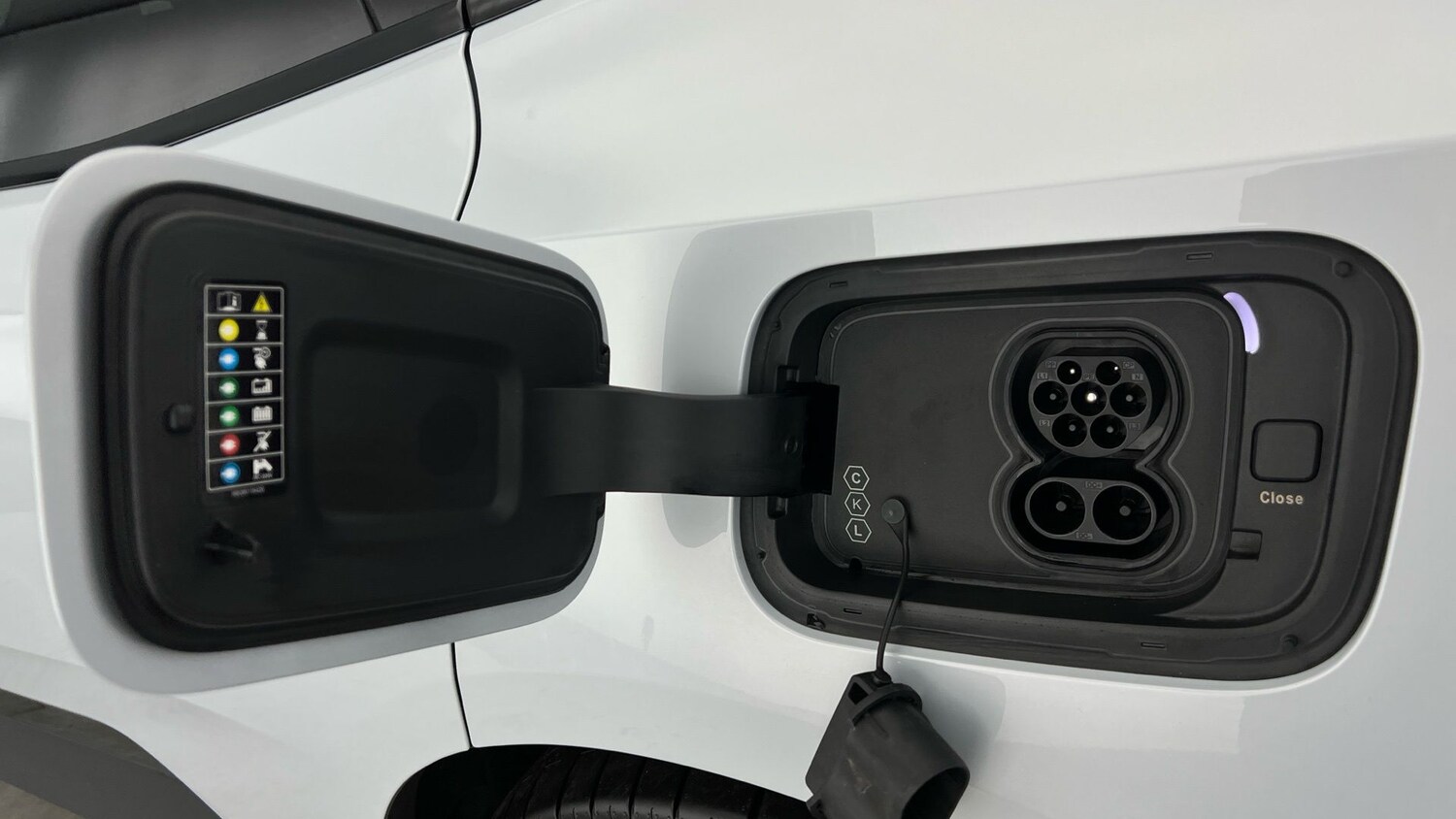 Used Polestar Polestar 4 2025 for sale - 76745193: Photo 31