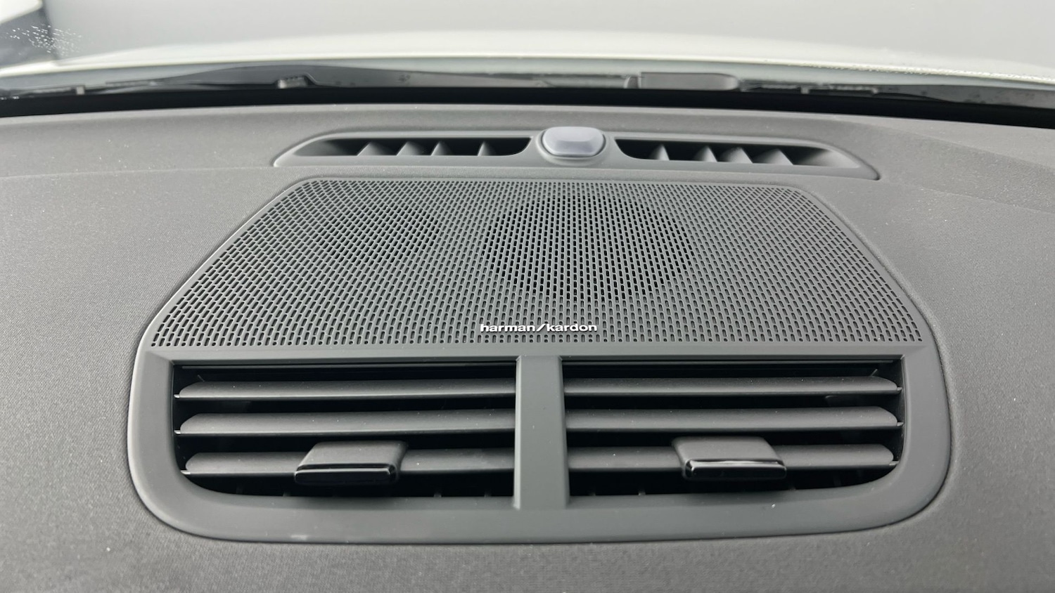 Used Polestar Polestar 2 2025 for sale - 77690873: Photo 24