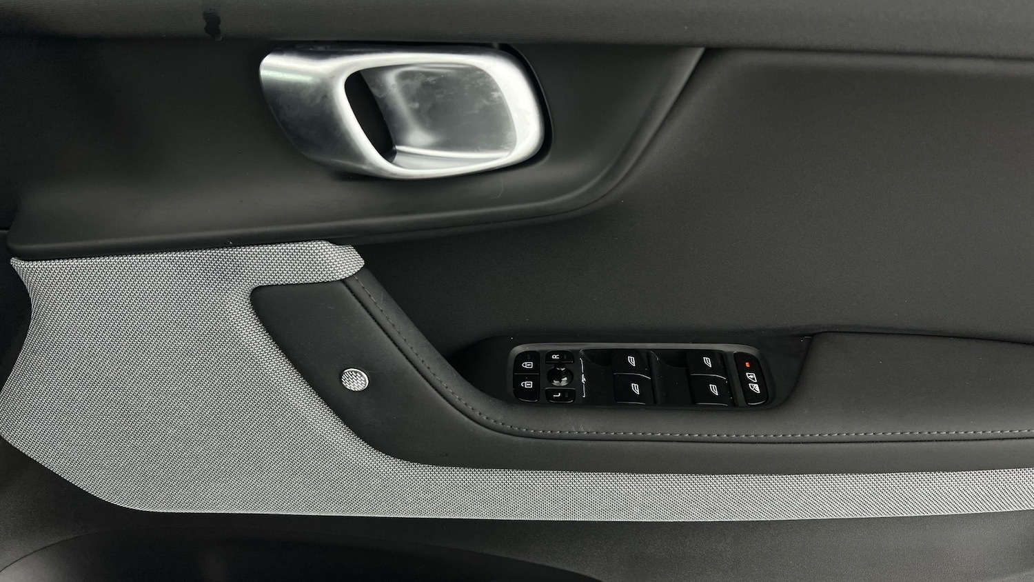 Used Polestar Polestar 2 2025 for sale - 77690873: Photo 33