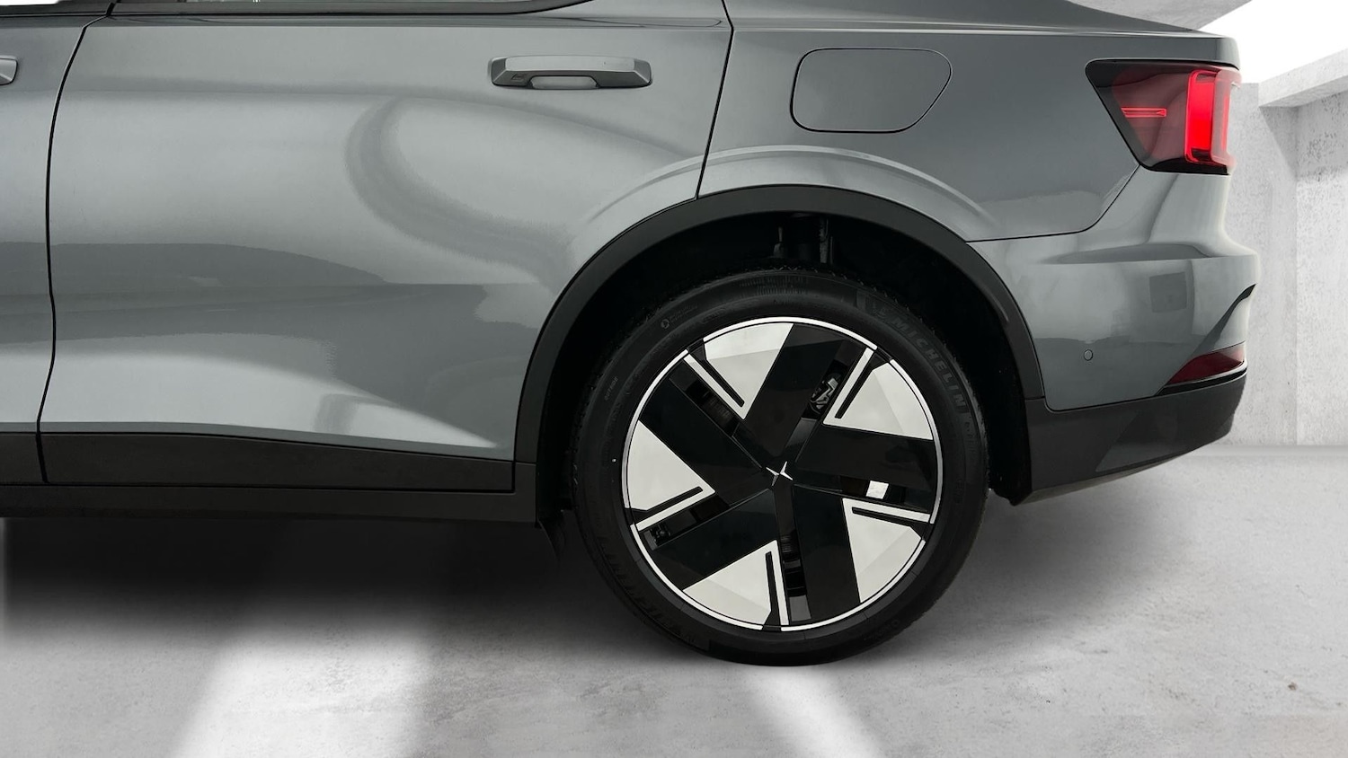 Used Polestar Polestar 2 2025 for sale - 77690880: Photo 27