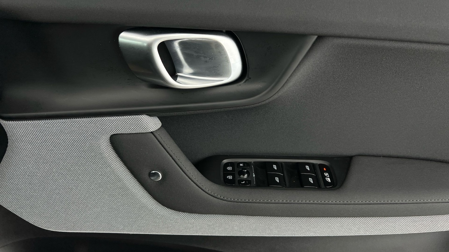 Used Polestar Polestar 2 2025 for sale - 77690880: Photo 33