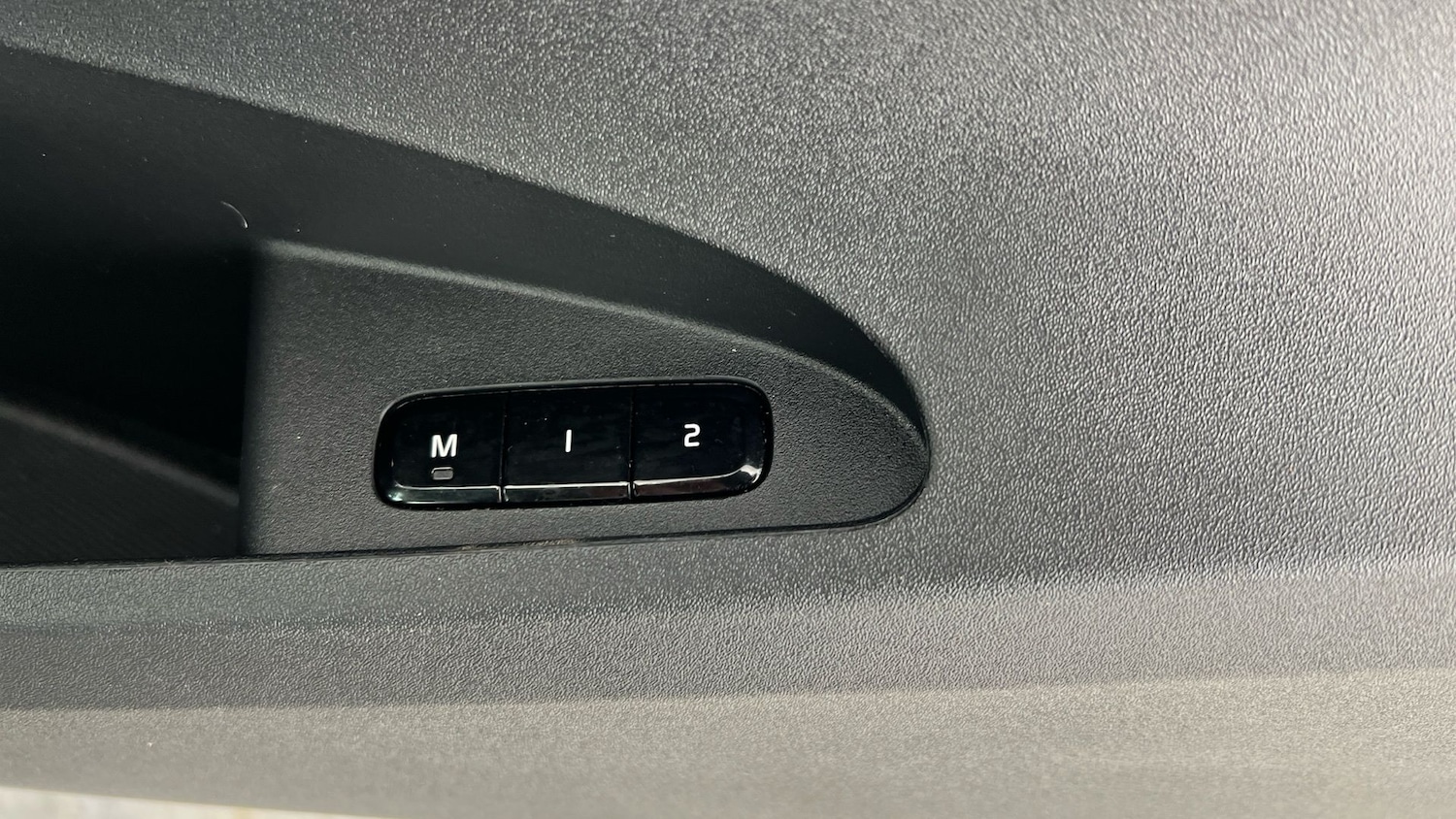 Used Polestar Polestar 2 2025 for sale - 77690880: Photo 37