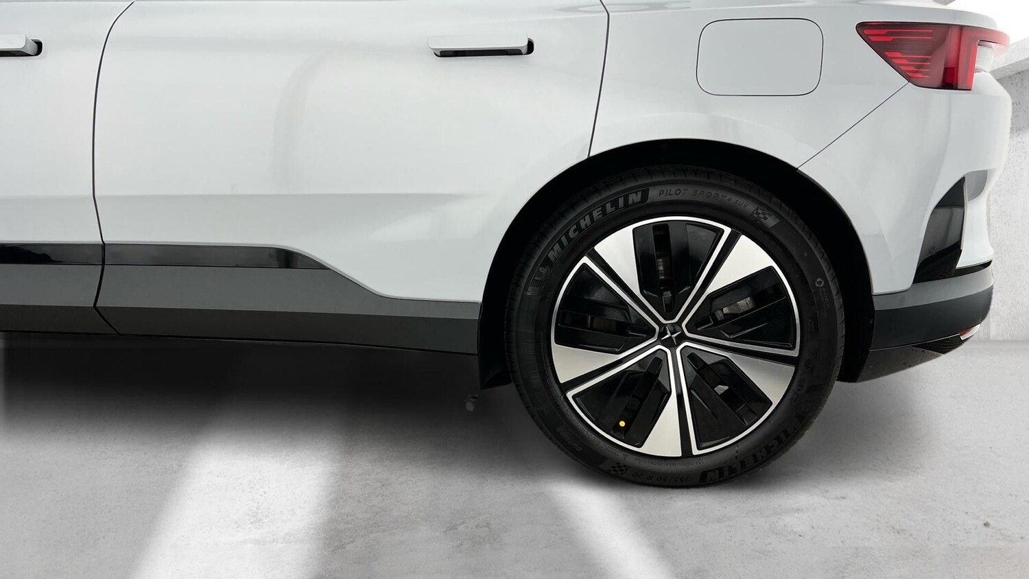 Used Polestar Polestar 4 2024 for sale - 77457844: Photo 27