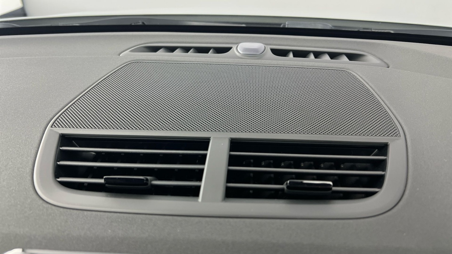 Used Polestar Polestar 2 2024 for sale - 76372779: Photo 24