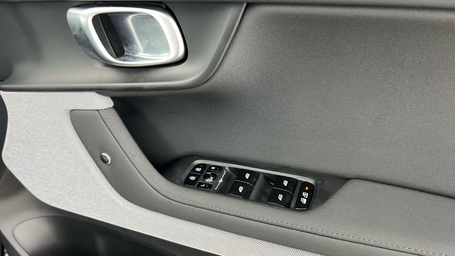 Used Polestar Polestar 2 2025 for sale - 77855712: Photo 33