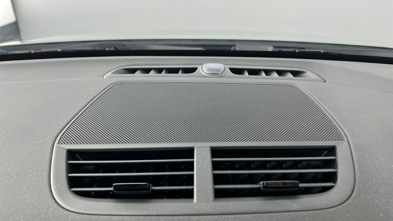 Used Polestar Polestar 2 2025 for sale - 77690879: Photo 24