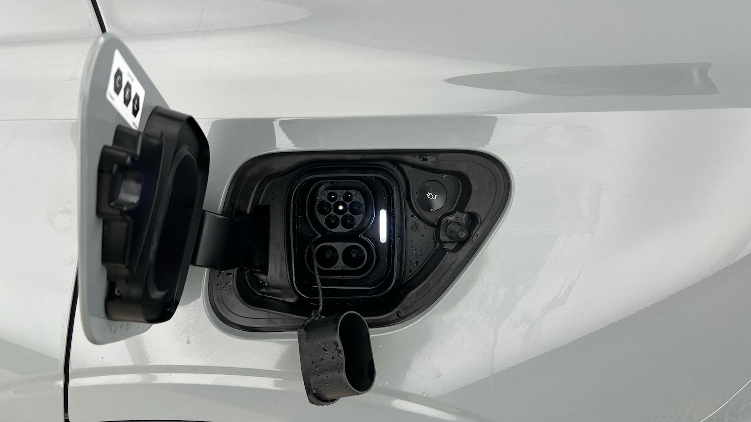 Used Polestar Polestar 2 2025 for sale - 77690879: Photo 31