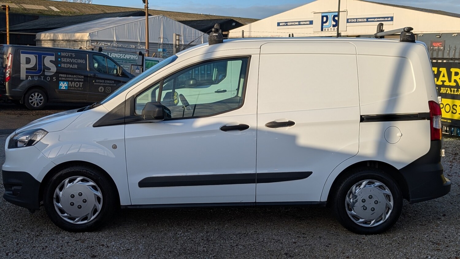 Used Ford Transit Courier 2017 for sale - 77516526: Photo 8