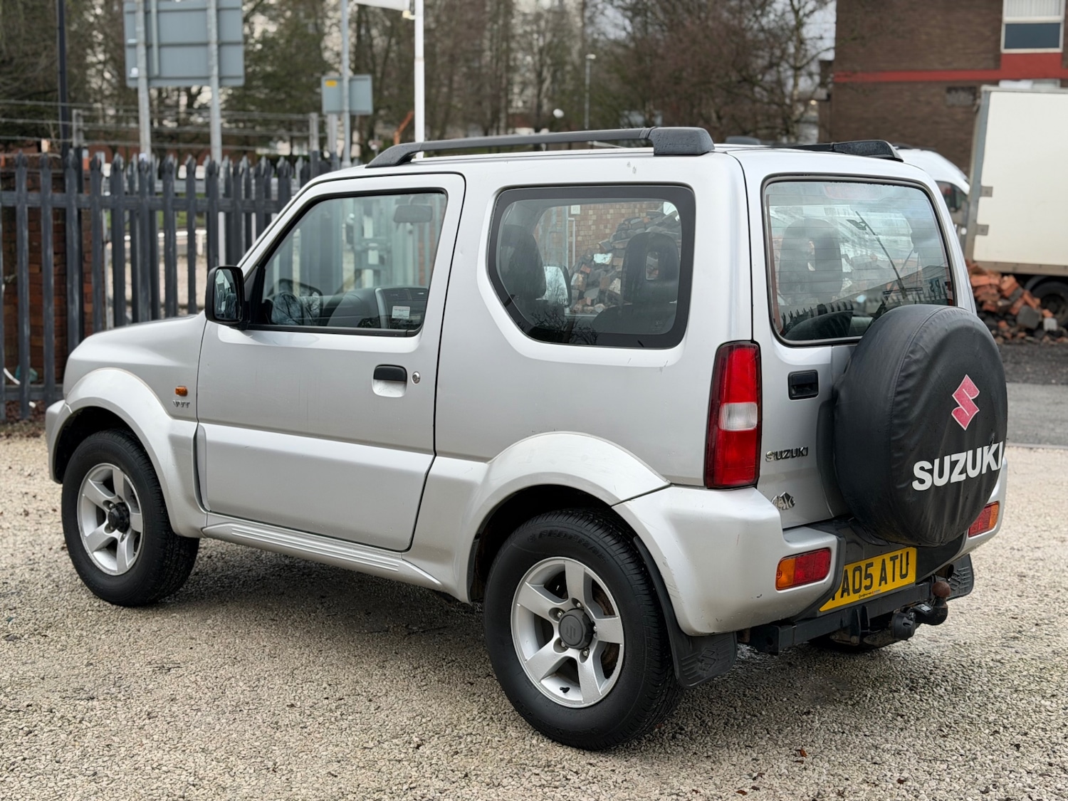 Used Suzuki Jimny 2005 for sale - 77531940: Photo 5