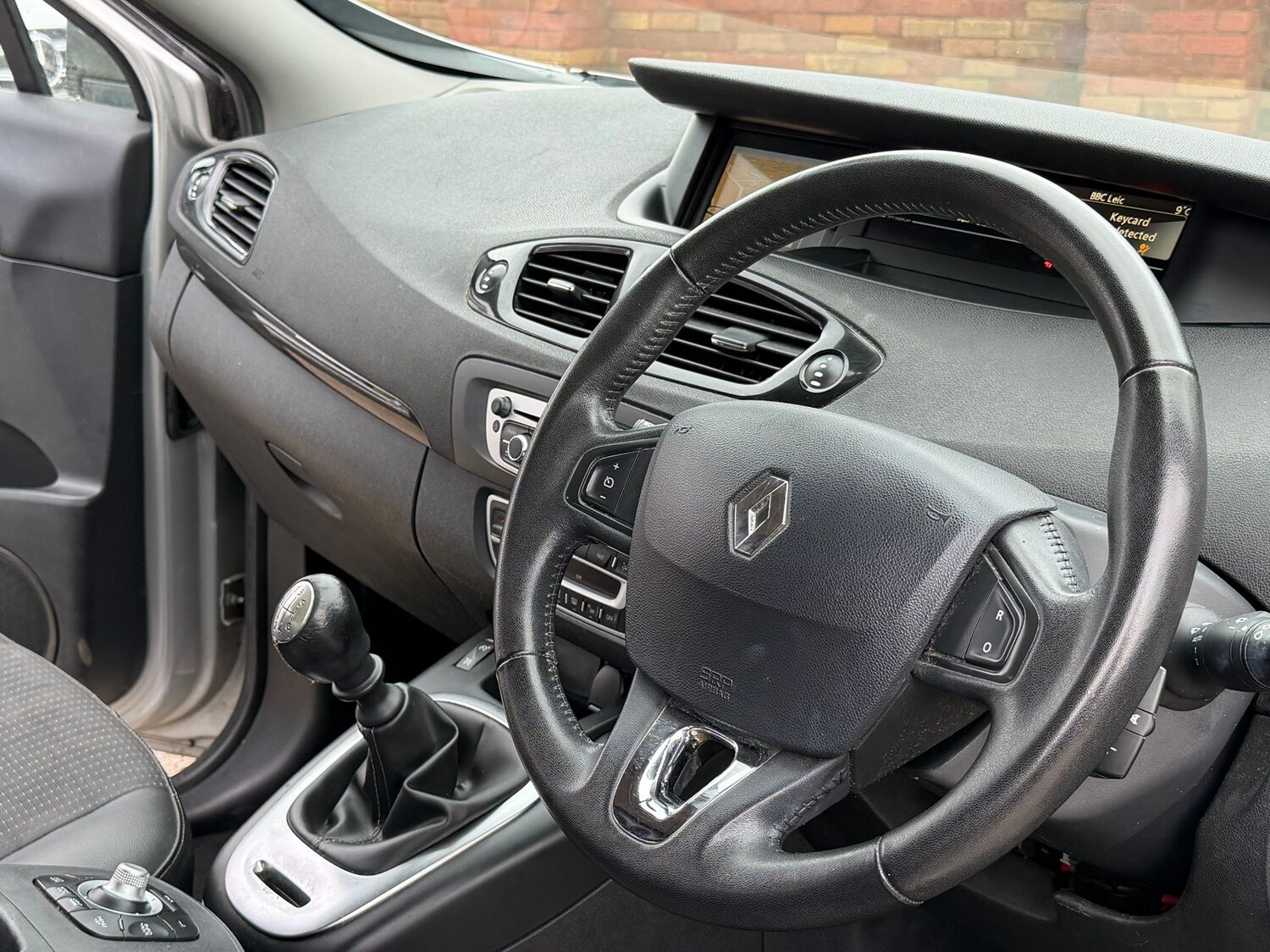 Used Renault Scenic 2013 for sale - 77578544: Photo 15