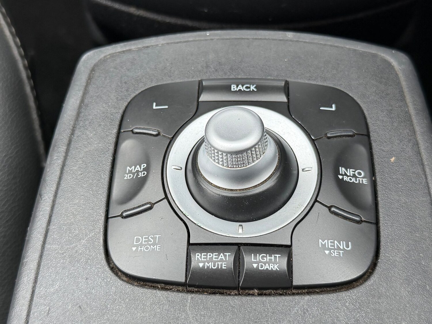 Used Renault Scenic 2013 for sale - 77578544: Photo 21