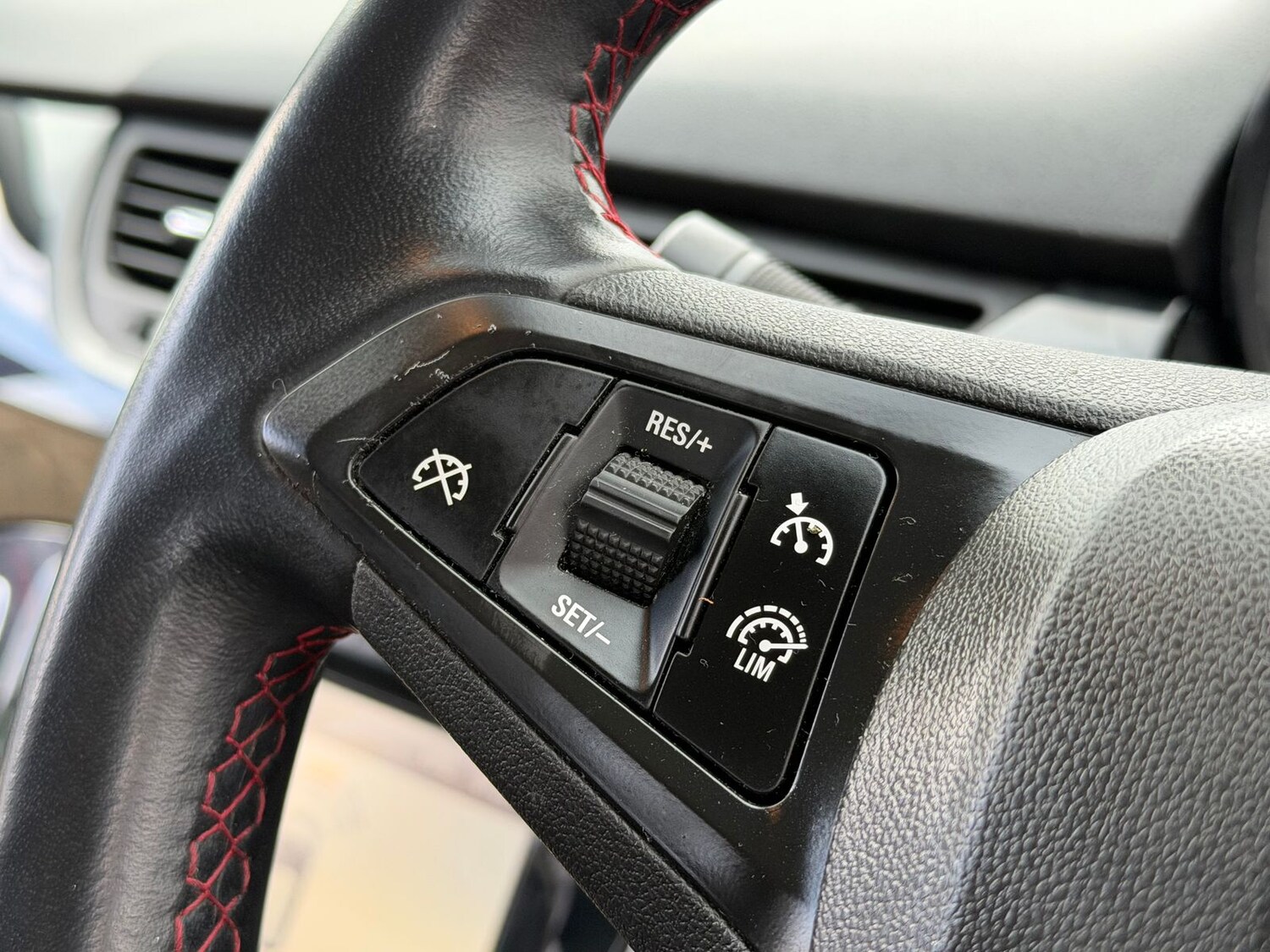 Used Vauxhall Corsa 2015 for sale - 77578543: Photo 18