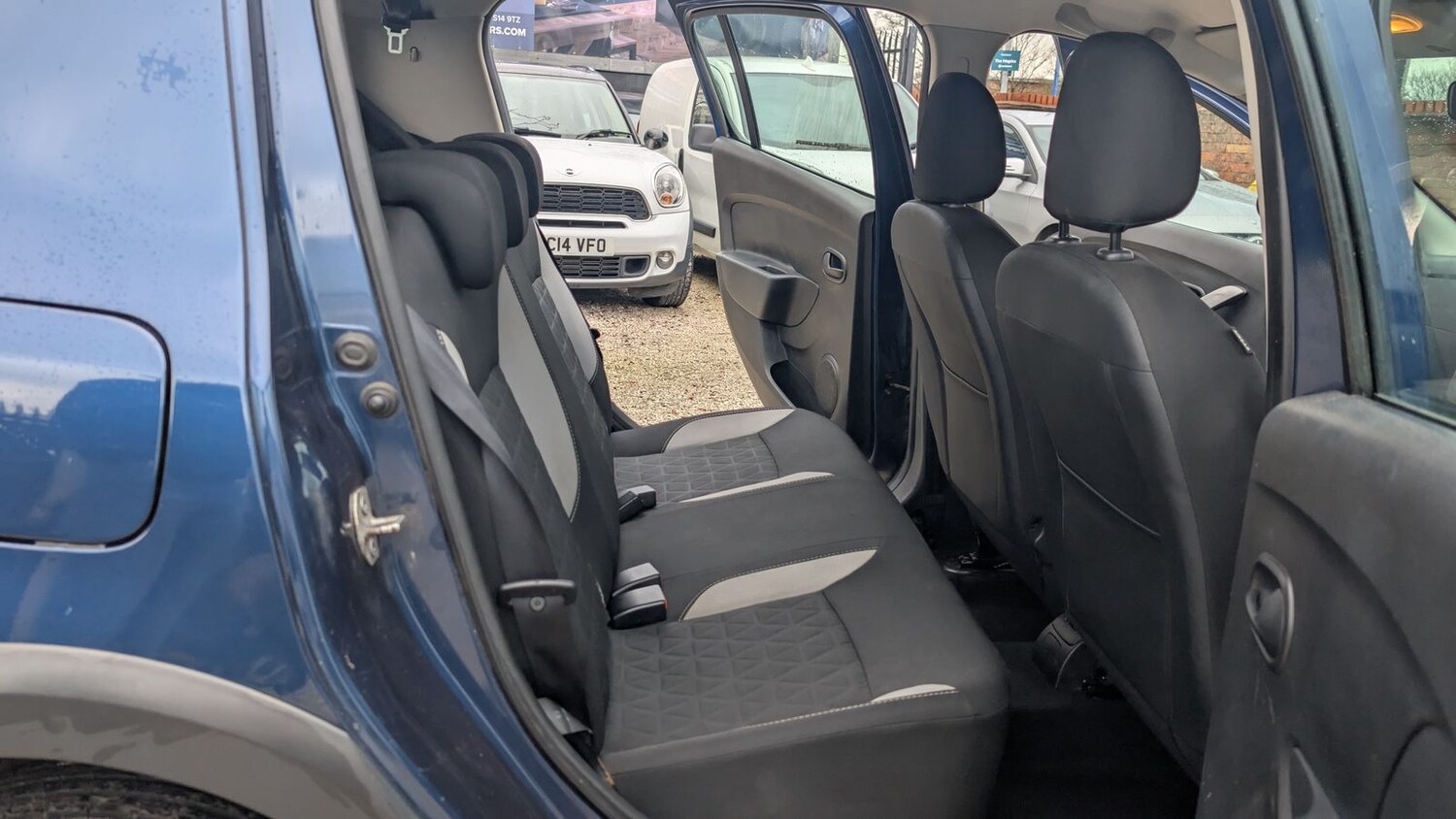 Used Dacia Sandero Stepway 2016 for sale - 77578531: Photo 12