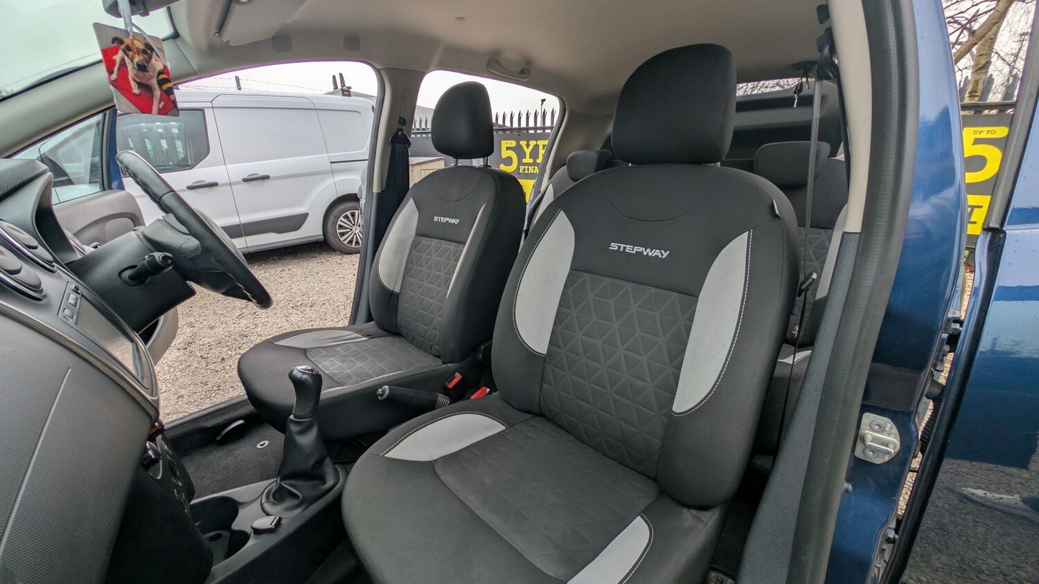 Used Dacia Sandero Stepway 2016 for sale - 77578531: Photo 18