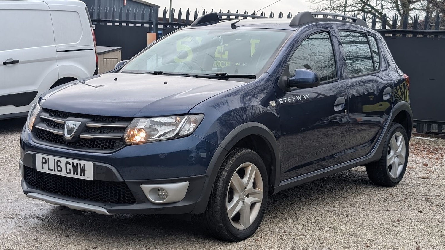 Used Dacia Sandero Stepway 2016 for sale - 77578531: Photo 3