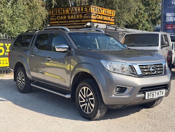 Used Nissan Navara 2017 for sale - 79622758: Photo