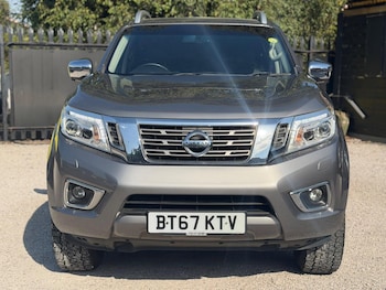 Used Nissan Navara 2017 for sale - 79622758: Photo