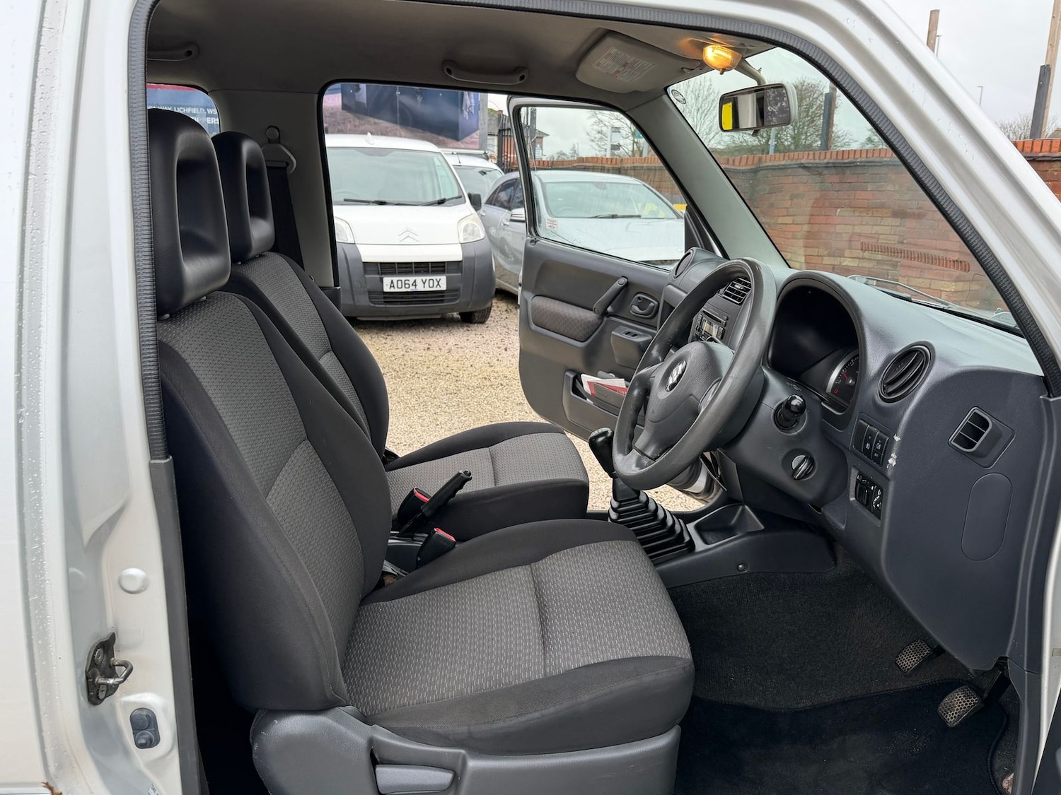 Used Suzuki Jimny 2005 for sale - 77578542: Photo 11