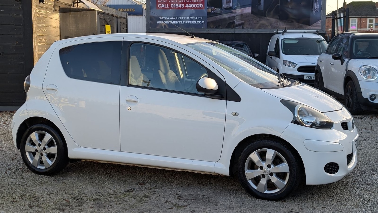 Used Toyota AYGO 2011 for sale - 77578525: Photo 8