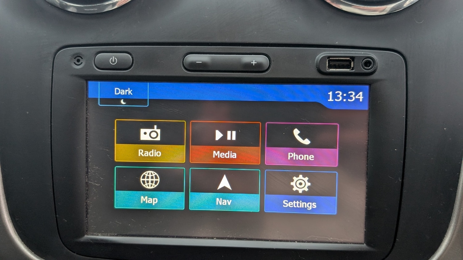 Used Dacia Sandero Stepway 2016 for sale - 77516539: Photo 17