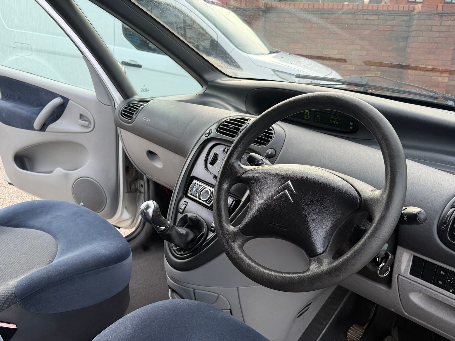 Used Citroen Xsara Picasso 2005 for sale - 77578537: Photo 12