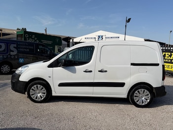 Used Citroen Berlingo 2016 for sale - 79622754: Photo