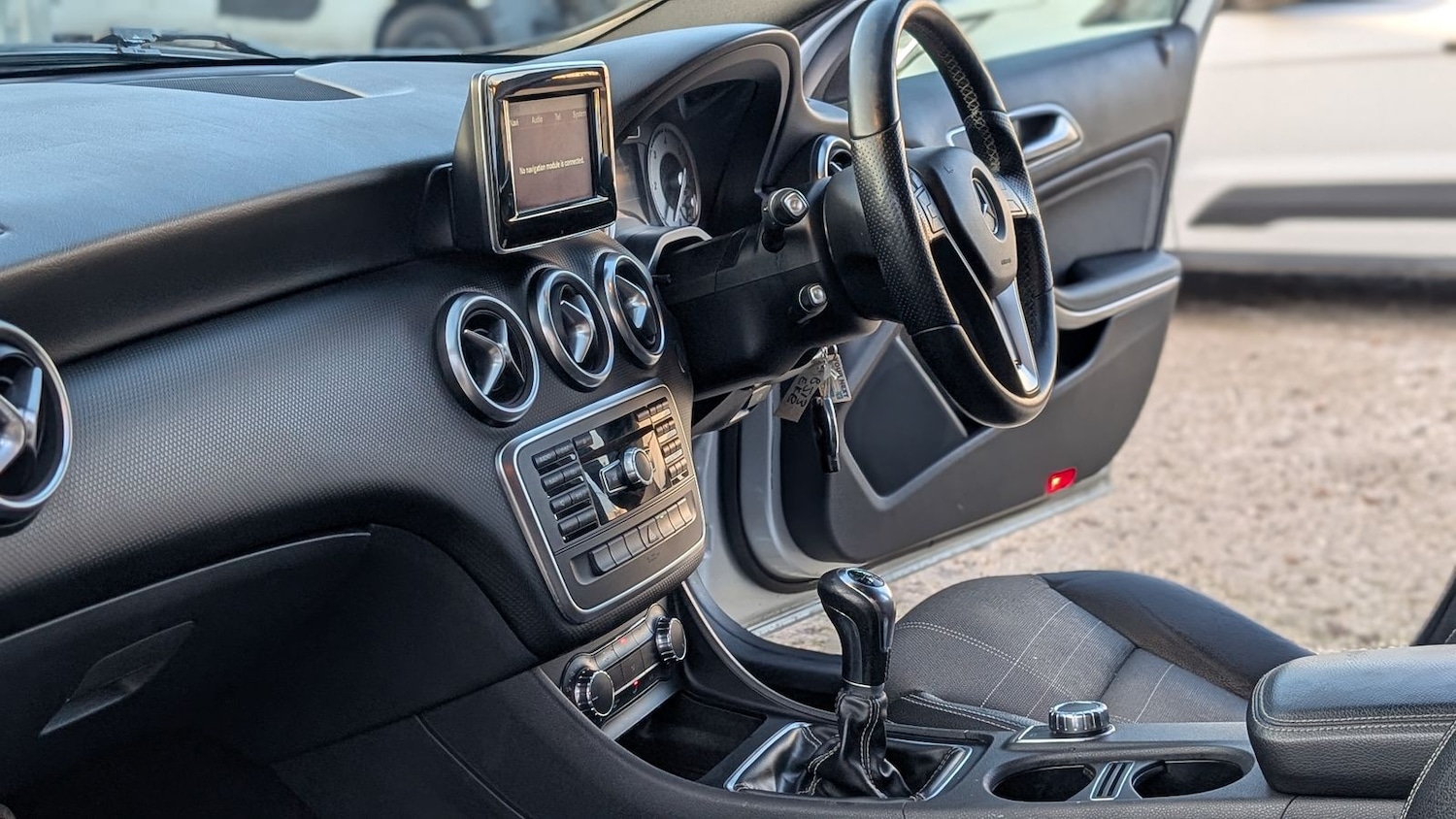 Used Mercedes-Benz A-Class 2013 for sale - 77578545: Photo 10