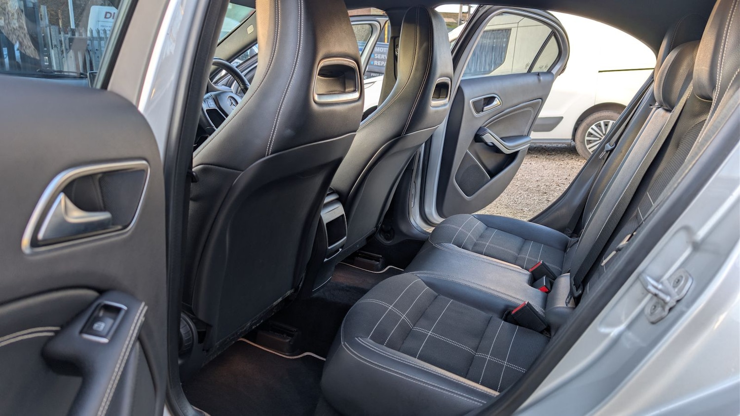 Used Mercedes-Benz A-Class 2013 for sale - 77578545: Photo 11