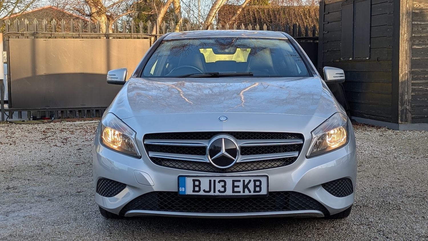 Used Mercedes-Benz A-Class 2013 for sale - 77578545: Photo 2