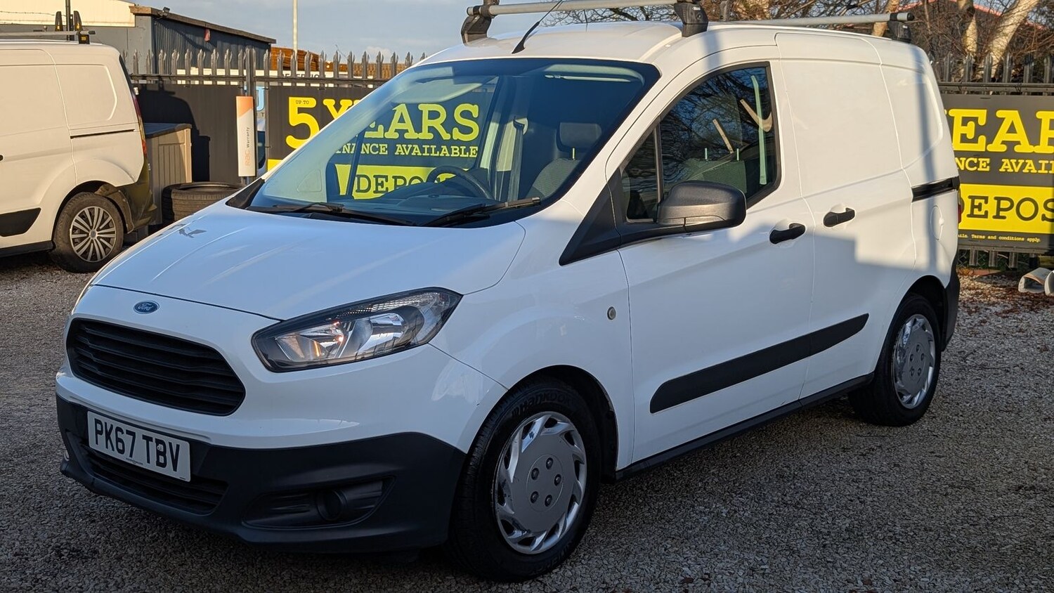 Used Ford Transit Courier 2017 for sale - 77578532: Photo 3