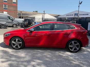 Used Volvo V40 2013 for sale - 79014262: Photo