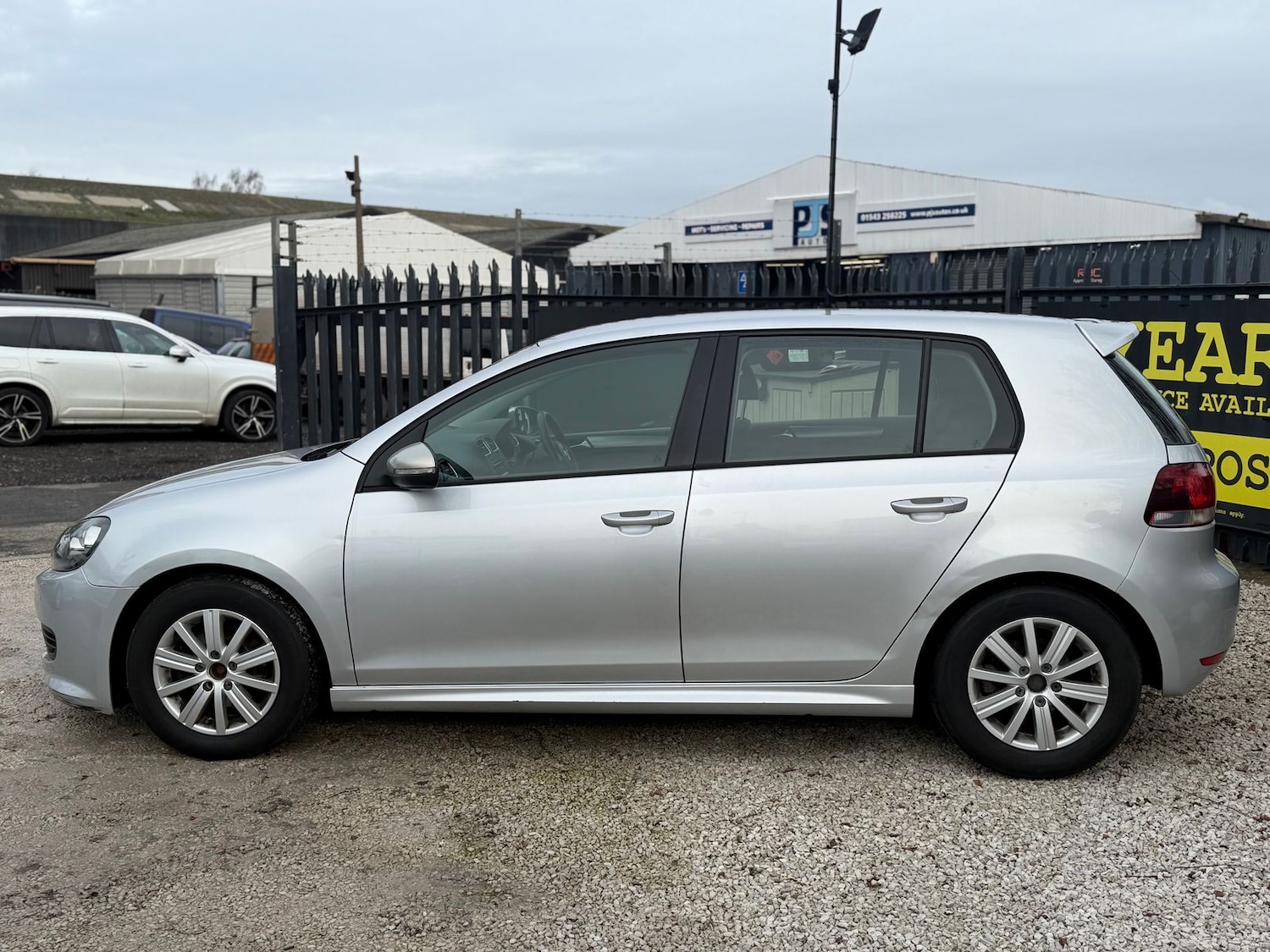 Used Volkswagen Golf 2012 for sale - 77578527: Photo 4