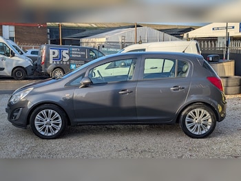 Used Vauxhall Corsa 2012 for sale - 77578536: Photo