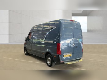 Used Mercedes-Benz Sprinter 2020 for sale - 79622747: Photo