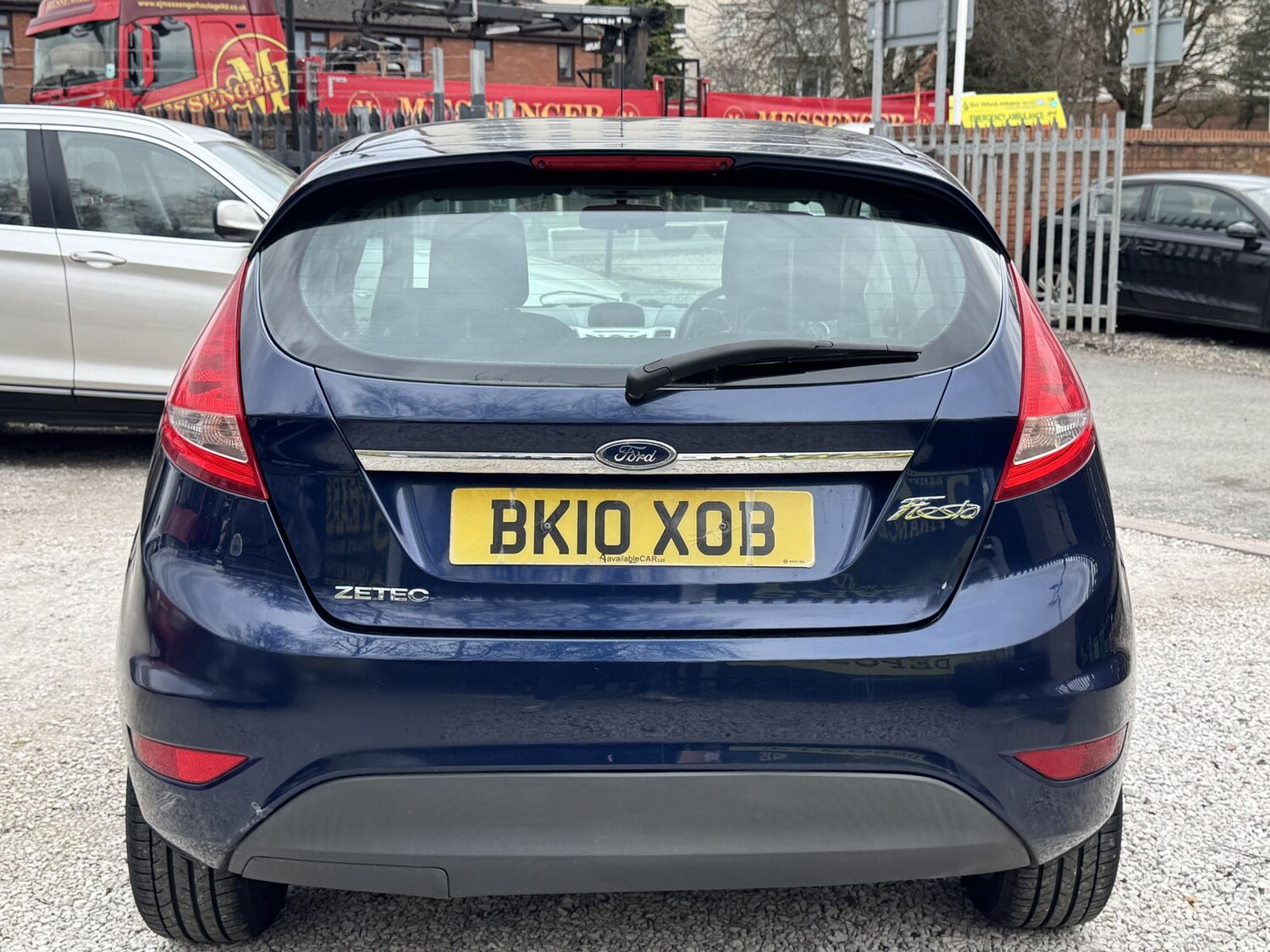 Used Ford Fiesta 2010 for sale - 77826844: Photo 6