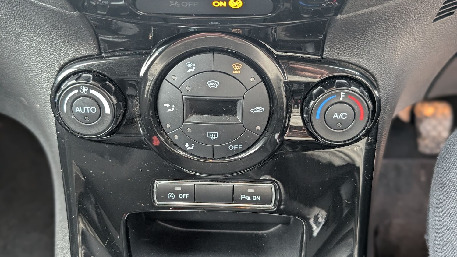 Used Ford Fiesta 2013 for sale - 77578546: Photo 27