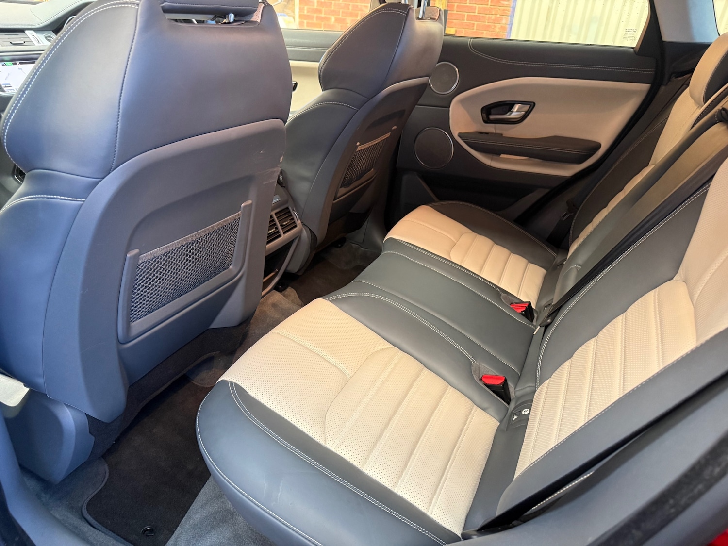 Used Land Rover Range Rover Evoque 2016 for sale - 77565467: Photo 11