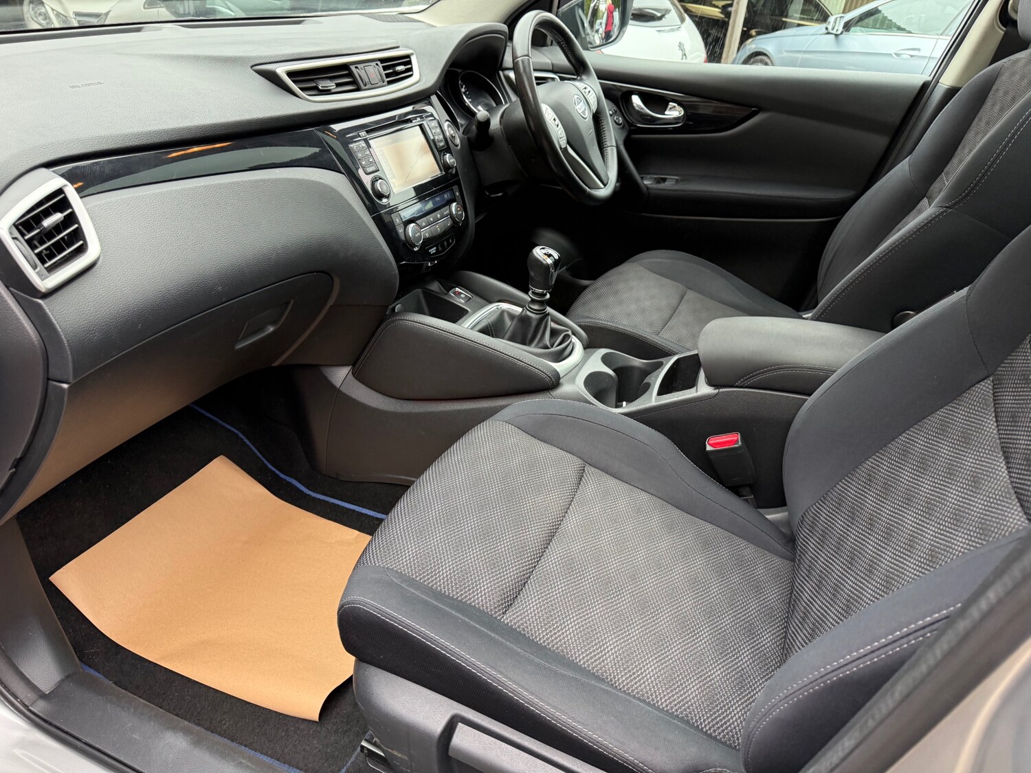 Used Nissan Qashqai 2014 for sale - 76273401: Photo 11
