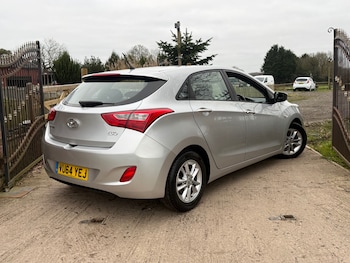 Used Hyundai i30 2014 for sale - 77069271: Photo