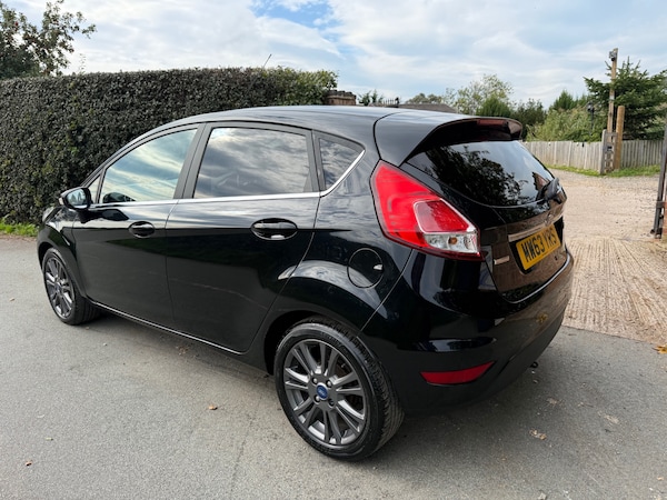 Used Ford Fiesta 2013 for sale - 76143936: Photo 15