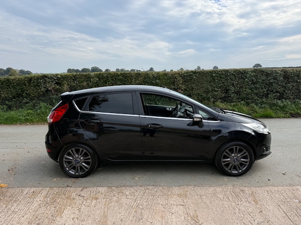 Used Ford Fiesta 2013 for sale - 76143936: Photo 7