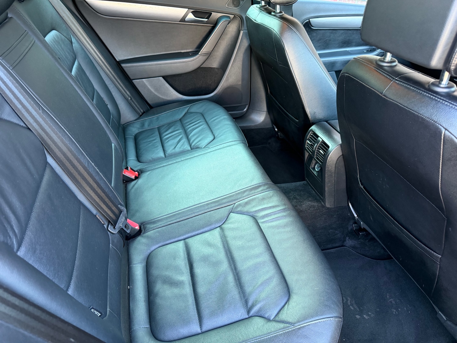 Used Volkswagen Passat 2014 for sale - 76374785: Photo 11