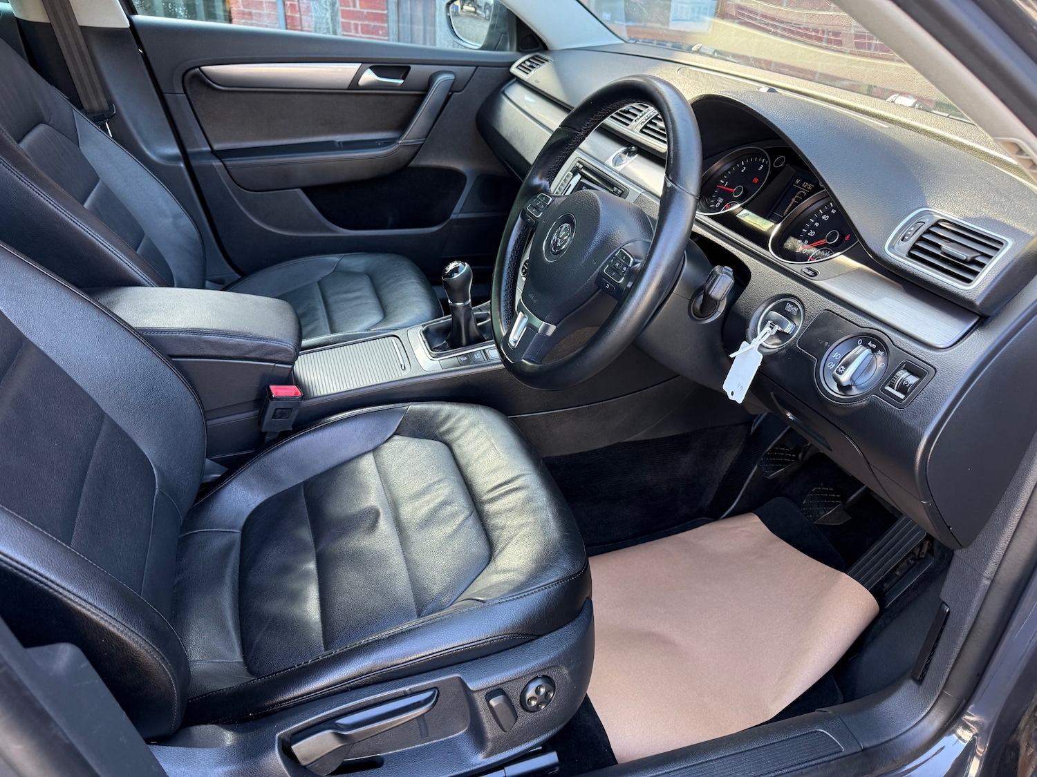 Used Volkswagen Passat 2014 for sale - 76374785: Photo 18