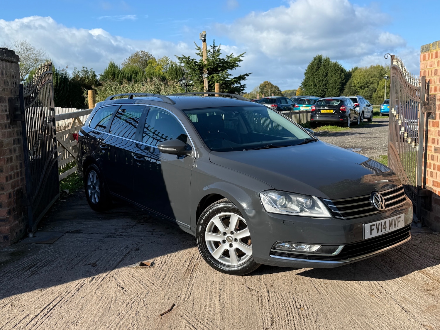 Used Volkswagen Passat 2014 for sale - 76374785: Photo 3